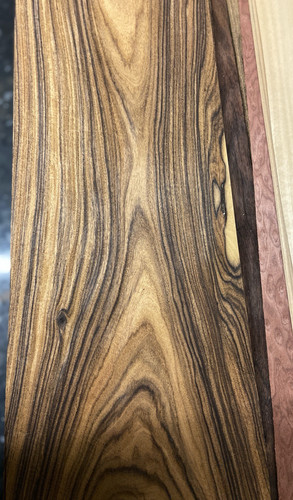 Santos rosewood veneer - santos,