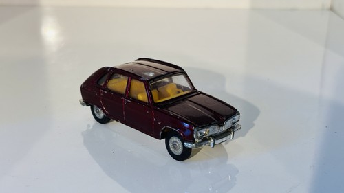Corgi toys 260 renault 16ts - #260,
