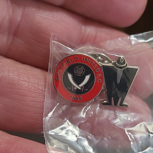 Sheffield united badge wear - united,