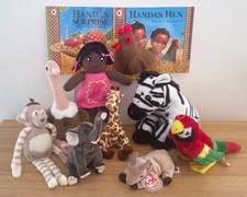 HANDA'S SURPRISE/HANDA'S HEN STORY SACK-NEW BOOKS-KNITTED TOYS-TEACHING RESOURCE