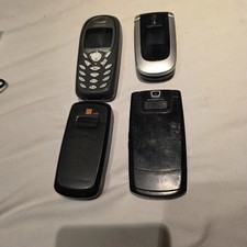 Vintage Retro Mobile Phone Collection . 3 x SAMSUNGS 1 x Siemens. (see pics)