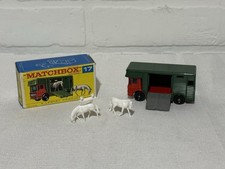 Matchbox Lesney #17 Horse Box