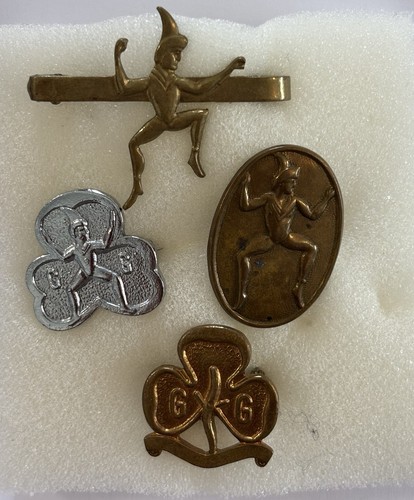 Girl guides vintage pin - guides,