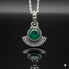 925 Sterling Silver Cabochon Green Emerald Ladies Pendant Necklace Art Deco