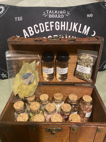 Essential witch herb - spell, kit