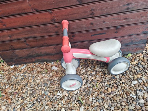 Push along cutey pink - push,