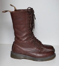 Dr. Martens 14162 14-eye Brown