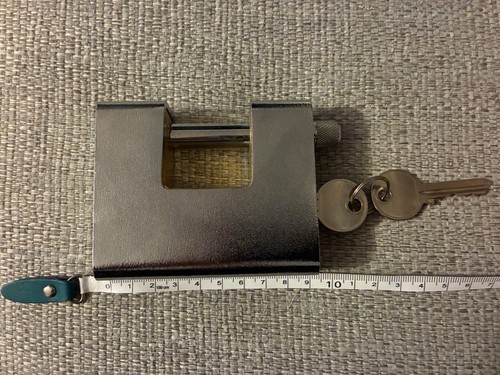 Very large 90mm - , shutter