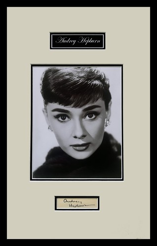 Audrey hepburn autograph cut - hepburn,