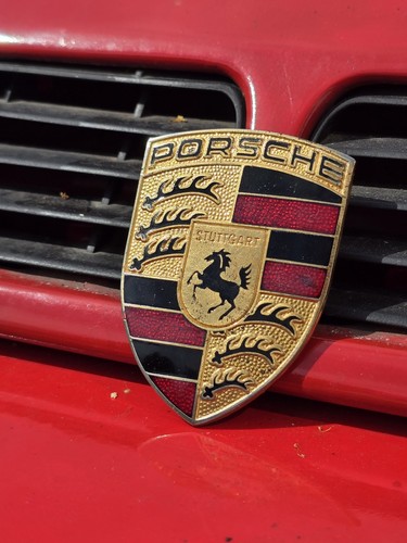Porsche 911 front - porsche, badge