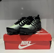 Nike Air VaporMax Plus Neon
