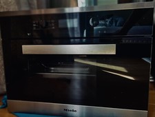 MIELE DG6400  INTERGRATED STEAMER