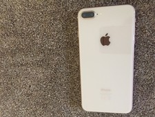 Apple iPhone 8 Plus - 64GB -