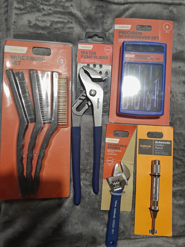 New halfords 5pc - new!, hand