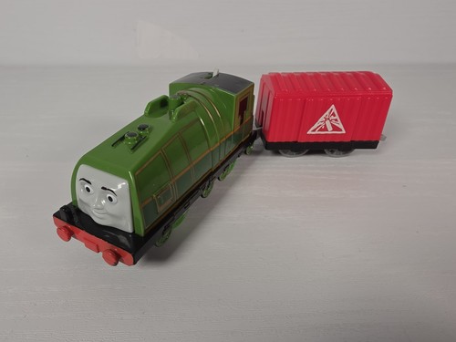 Preloved trackmaster gator - preloved,