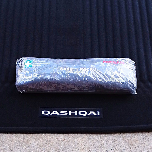 Nissan qashqai boot - nissan, &