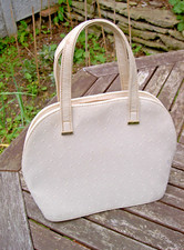VINTAGE FAUX OSTRICH SKIN WHITE IVORY CREAM MARKS & SPENCER ST MICHAEL HANDBAG