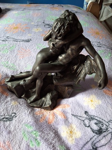 Vintage heredites cold cast - heredites,