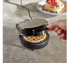 VonShef Mini Waffle Maker - Non Stick Plates, Indicator Light, Black, 600W