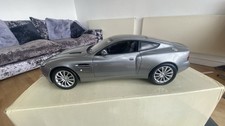 Kyosho James Bond 007  Aston Martin V12 Vanquish 1/12 Scale Diecast 08603S