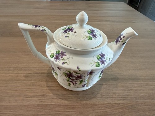 Vintage teapot with lid - teapot,