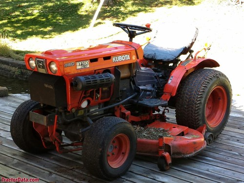Kubota tractor b7100hst - kubota,