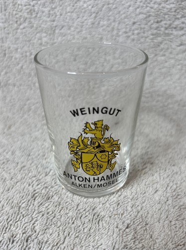 Advertising weingut anton - weingut,