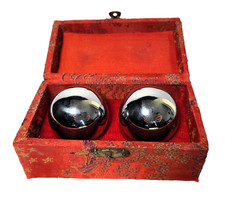Vintage Chinese Baoding Stress