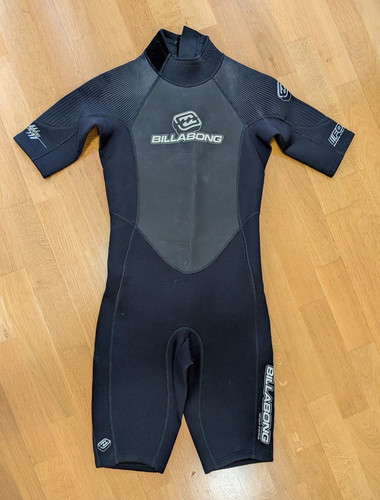 Billabong shorty wetsuit - billabong,