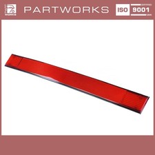 Reflector rear panel for