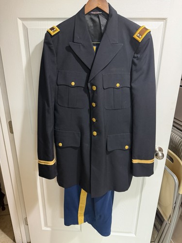 Army officer service dress - officer,