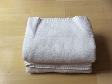 2 x WHITE BATH SHEETS - Good