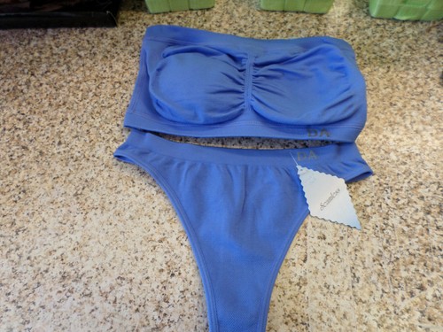 Daniel axel seamless blue - daniel,