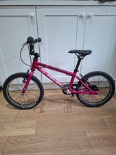 Islabikes Cnoc 16 pink kids bike