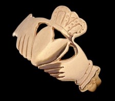 Large, Vintage (1965) 9ct Rose Gold Claddagh Ring