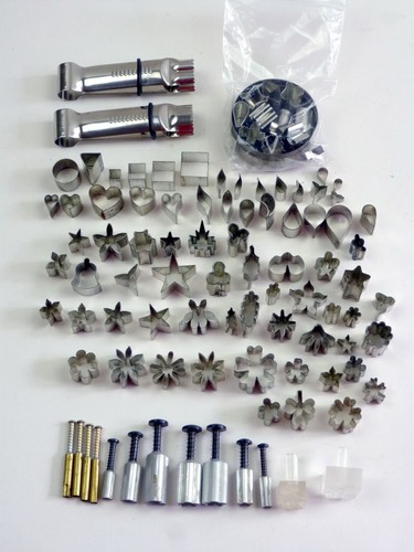 Cake decorating equipment - cake, job