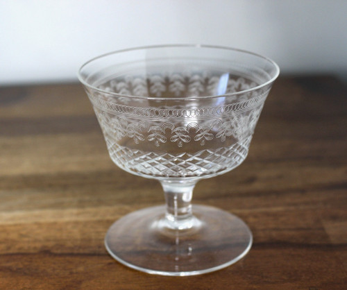 Edwardian pall mall - pall, lady