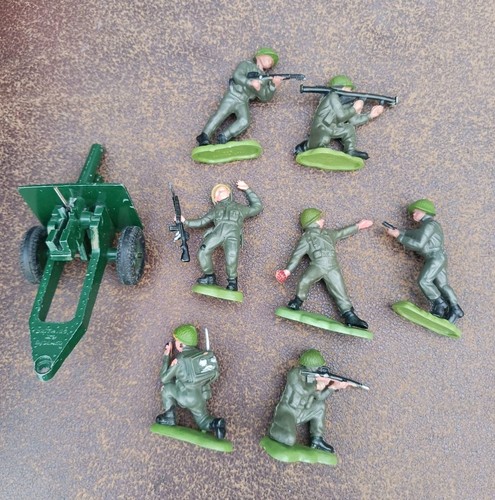 Vintage britains plastic army - vintage,