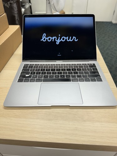 Apple macbook air - retina, 13.3"