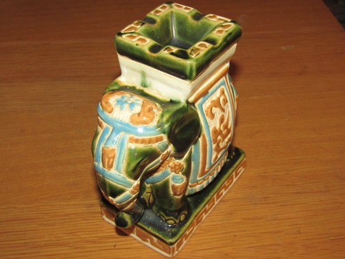 Vintage green ceramic elephant - green,