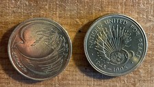 Pair of 1995 £2 Two Pound Coin Coins Nations United for Peace & Dove of Peace VE