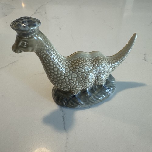 Beswick loch ness monster - loch,