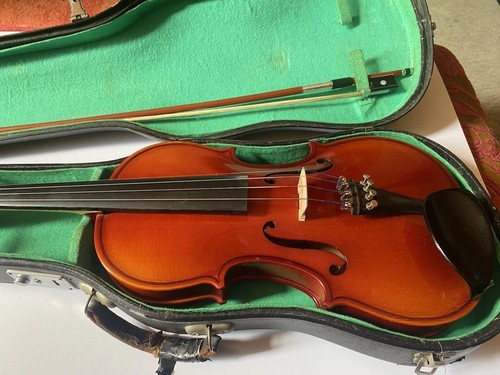 Romanian violin michael - romanian,