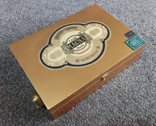 Stomp box foot - box,