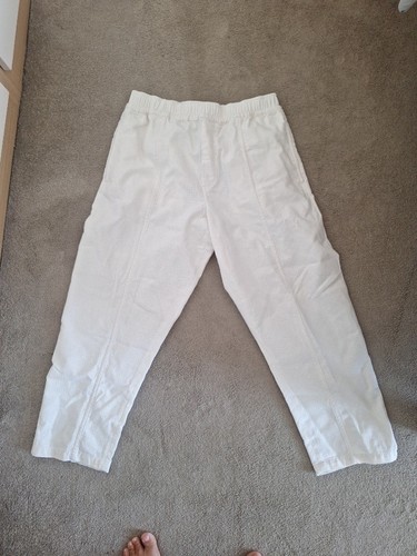 Zara men trousers - size, large