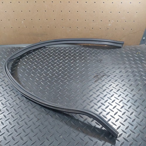 Golf mk4 bonnet scuttle - bonnet,