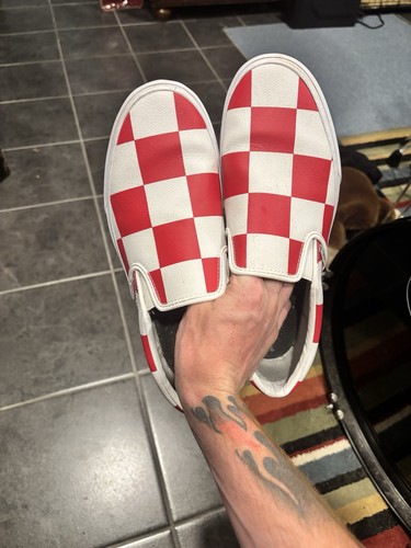 Jumbo vans slip checkered - on,