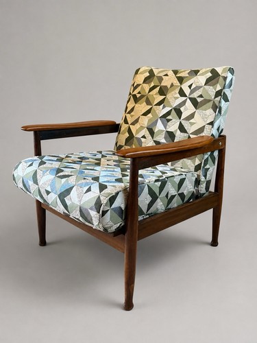 Vintage 1960 teak guy - teak,