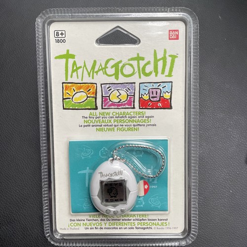 Tamagotchi white bandai - tamagotchi,