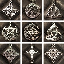 Trinity Knot Triquetra